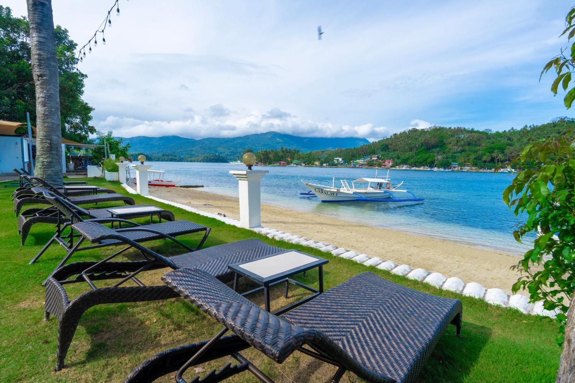 Casalay Boutique Villas & Dive Puerto Galera Esterno foto